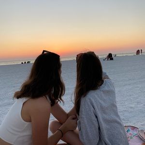 Meet your Posher, Gabi